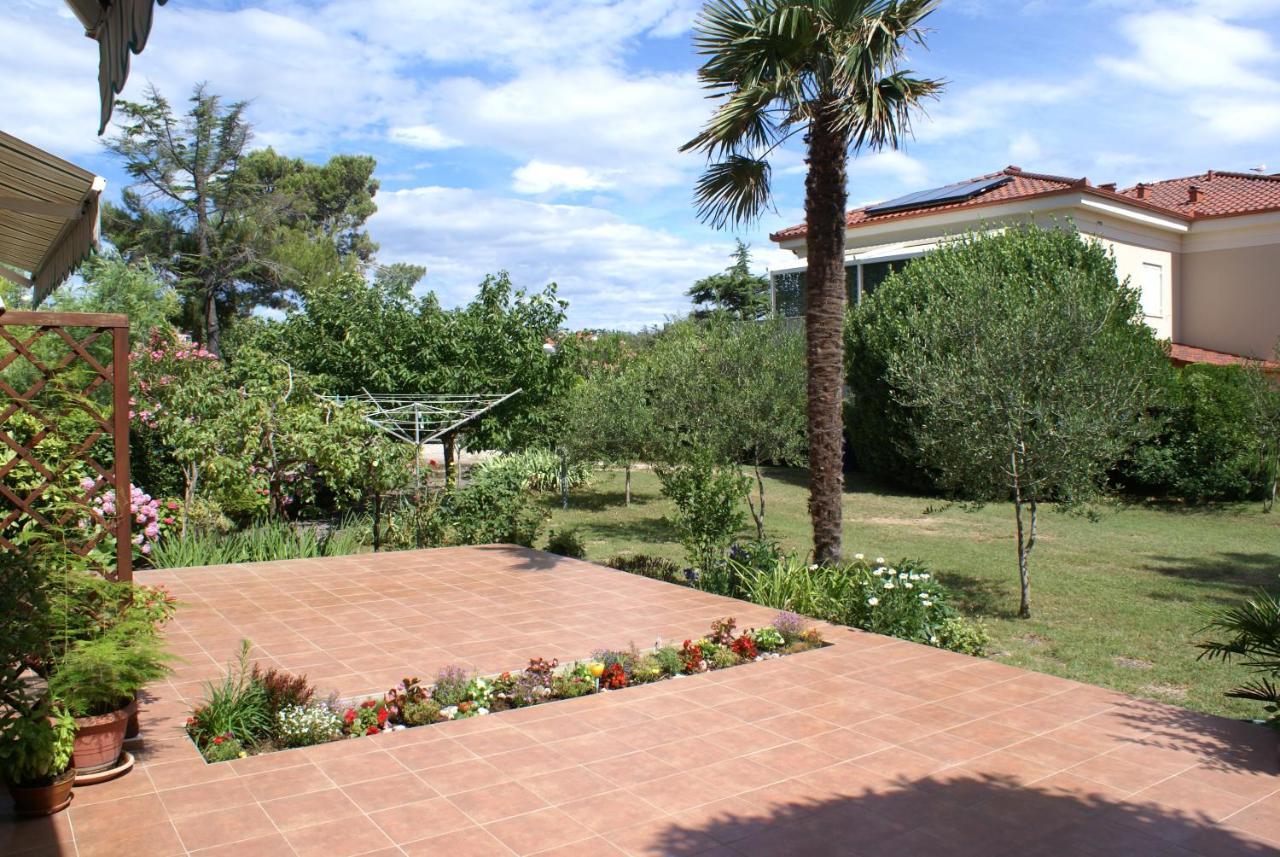 Apartments Dubravka Krk Town Exterior photo